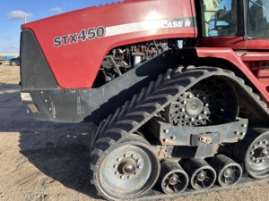 2006 Case IH STX450 QuadTrac with 450HP Cummins Engine and Trimble GPS system