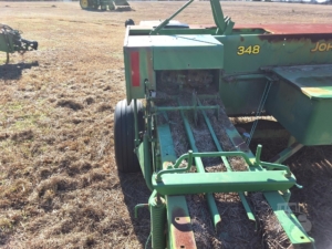 2009 John Deere 348