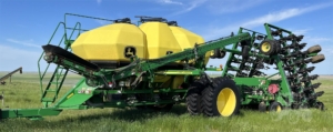 2014 John Deere 1895 Air Seeder in the field