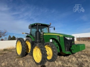 2018 JOHN DEERE 8245R