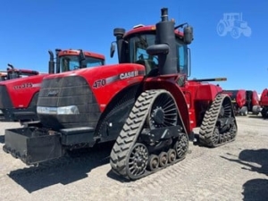 2020 Case IH Steiger 470 AFS Connect RowTrac CVX tractor in a field