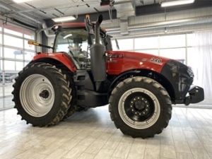 2022 Case IH Magnum 340 AFS Connect Tractor with dual tires and luxury cab