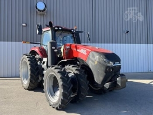 2022 Case IH Magnum 340 AFS Connect Tractor with dual tires and luxury cab