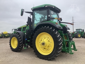 2023 JOHN DEERE 7R 310 Tractor – 310 HP, IVT Transmission, Front and Rear PTO, Signature Edition, CommandPro Joystick