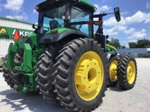 2023 JOHN DEERE 8R 310 Tractor – 310 HP, IVT Transmission, Signature Edition, 5 SCVs, Extended Warranty