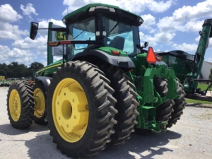 2023 JOHN DEERE 8R 310 Tractor – 310 HP, IVT Transmission, Signature Edition, 5 SCVs, Extended Warranty