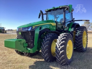 2023 JOHN DEERE 8R 340 Tractor – 340 HP, IVT Transmission, Premium Comfort, ActiveSeat II, 5 SCVs, Extended Warranty