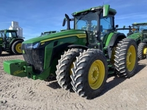 2023 JOHN DEERE 8R 340 Tractor – 340 HP, IVT Transmission, Premium Comfort, ActiveSeat II, 5 SCVs, Extended Warranty