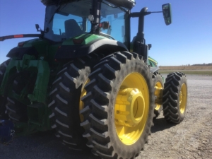 2023 JOHN DEERE 8R 340 Tractor – 340 HP, IVT Transmission, Premium Comfort, ActiveSeat II, 5 SCVs, Extended Warranty