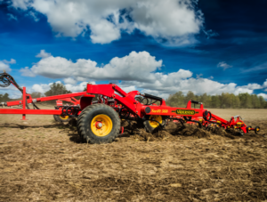 Väderstad Swift Tine Cultivator working in wheat stubble.