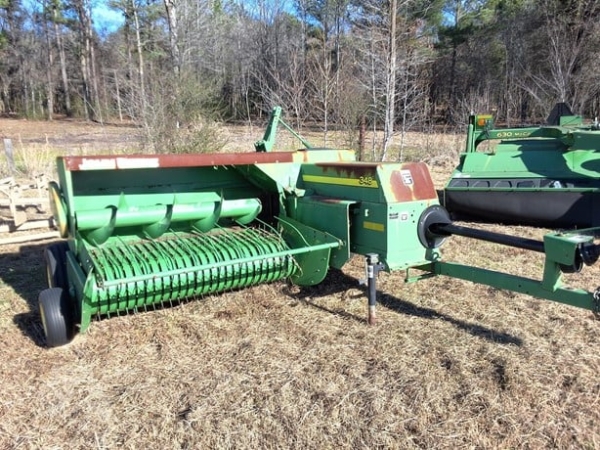 2009 John Deere 348