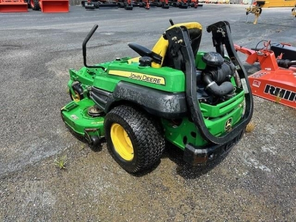 2010 JOHN DEERE Z925