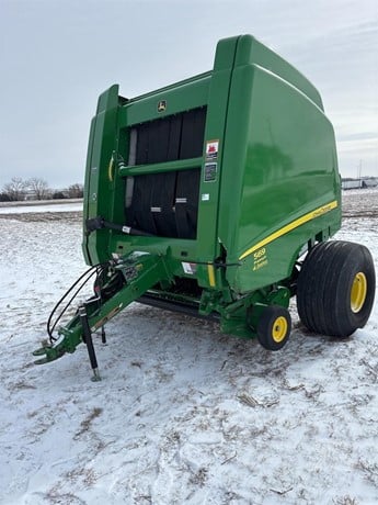 2013 John Deere 569 Premium Round Baler