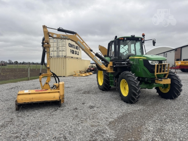 2018 John Deere 6110M Tractor