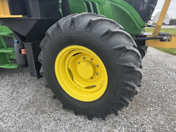 2018 John Deere 6110M Tractor