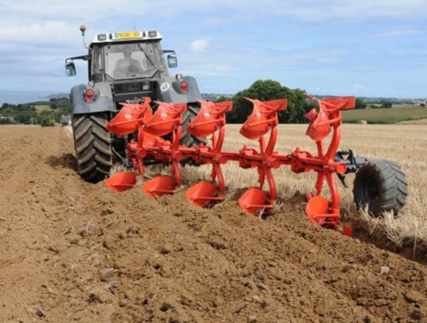 KUHN MASTER 123 Mounted Plough