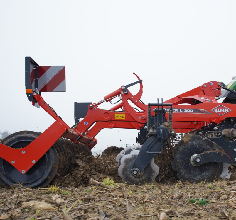 KUHN Optimer L cultivator, stubble cultivation, soil preparation equipment, independent disc cultivator, high-performance stubble cultivator, KUHN agricultural machinery, surface stubble mixing, adjustable cultivator, Optimer L disc cultivator, 510 mm diameter discs